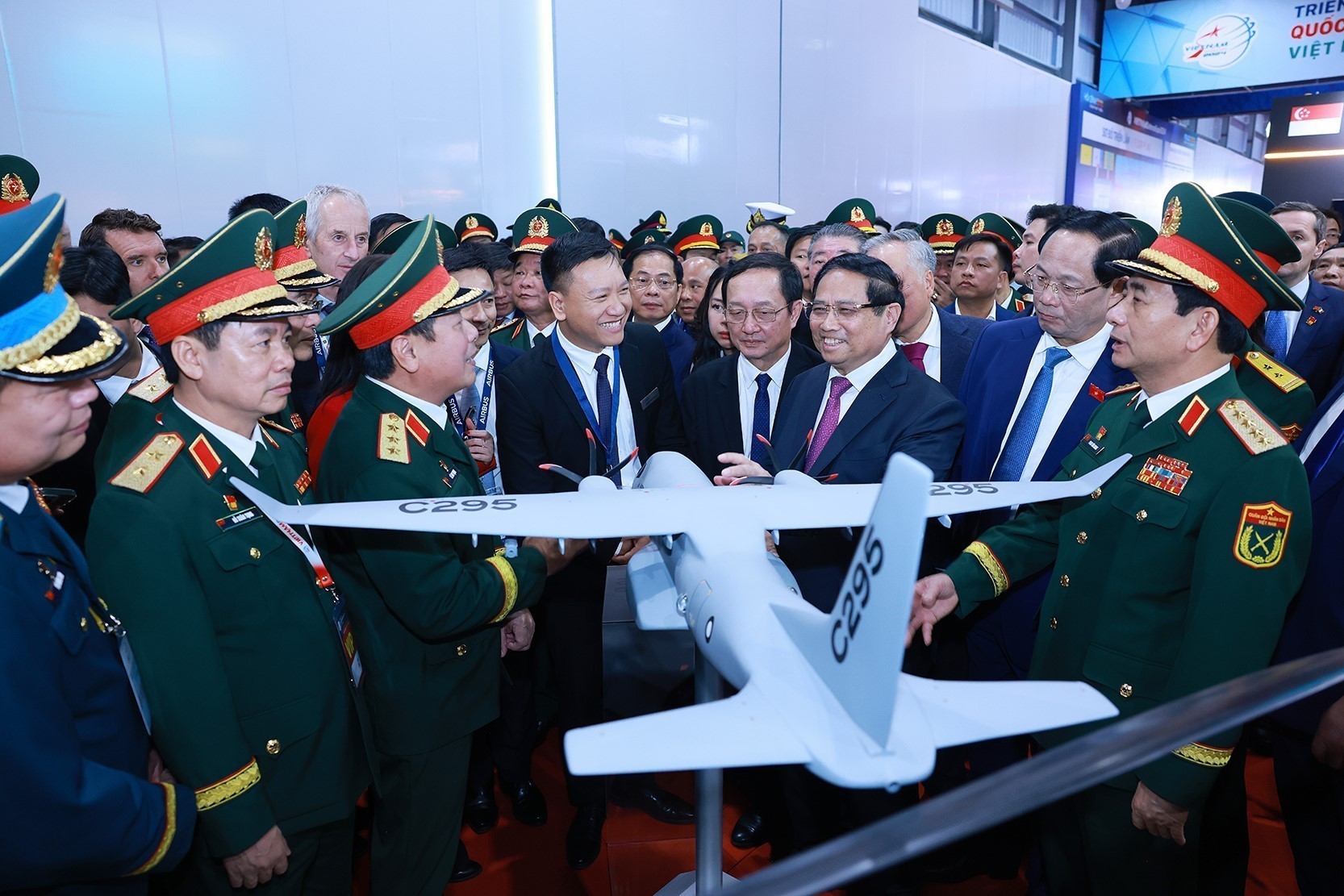 Thủ tướng dự khai mạc Triển lãm Quốc phòng quốc tế Việt Nam 2024
